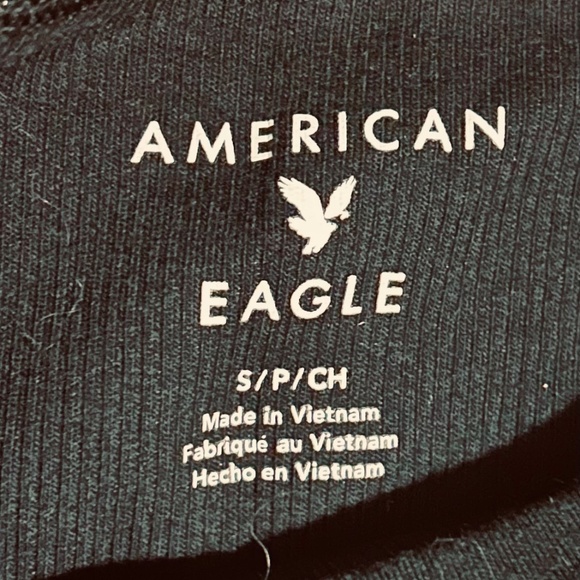 American Eagle Black Muscle Tank Top - Picture 2 of 3